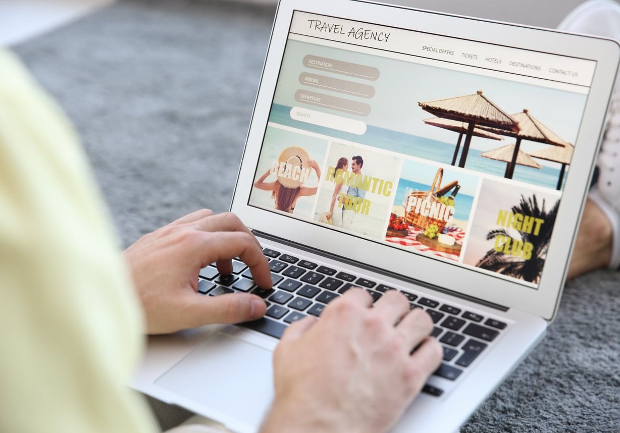 magnifying glass website pages